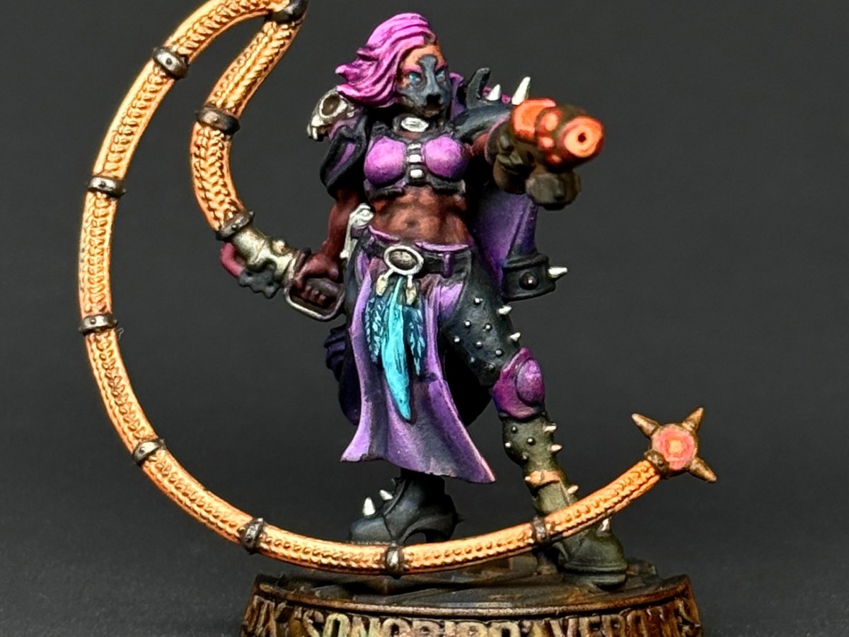 Escher Gang: Queen Vix ‘Songbird’ Verones