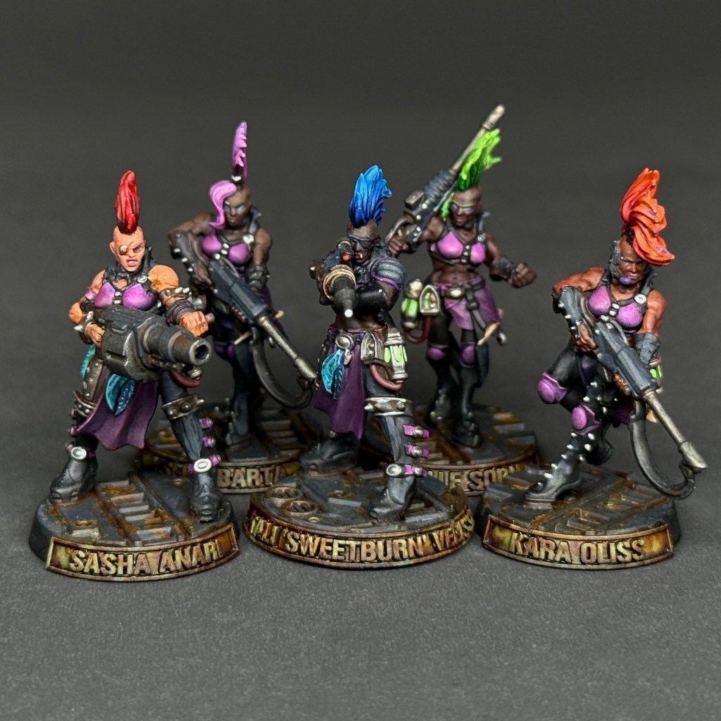 Escher Gang: Specialists and&nbsp;Sisters
